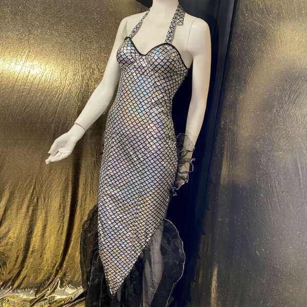 Bettie Page Sirena original licencia Halloween